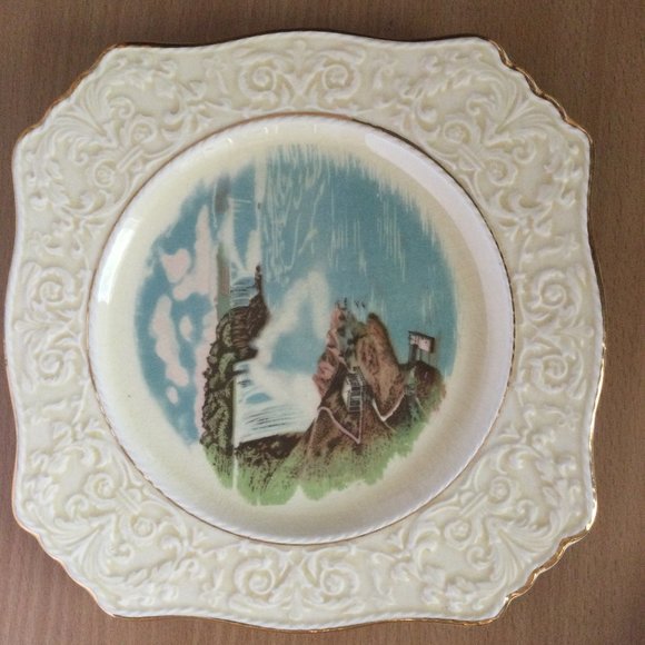 Vintage Royal Winton Grimwades England Plate: NIAGARA FALLS - General view - Picture 1 of 4